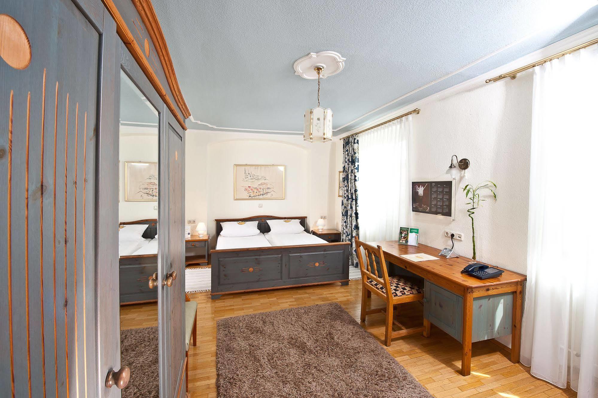 Hotel & Brauereigasthof Drei Kronen Memmelsdorf Extérieur photo